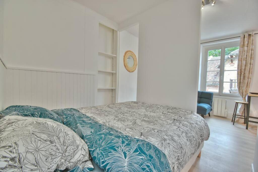 Le Sweethome Epernon Bagian luar foto